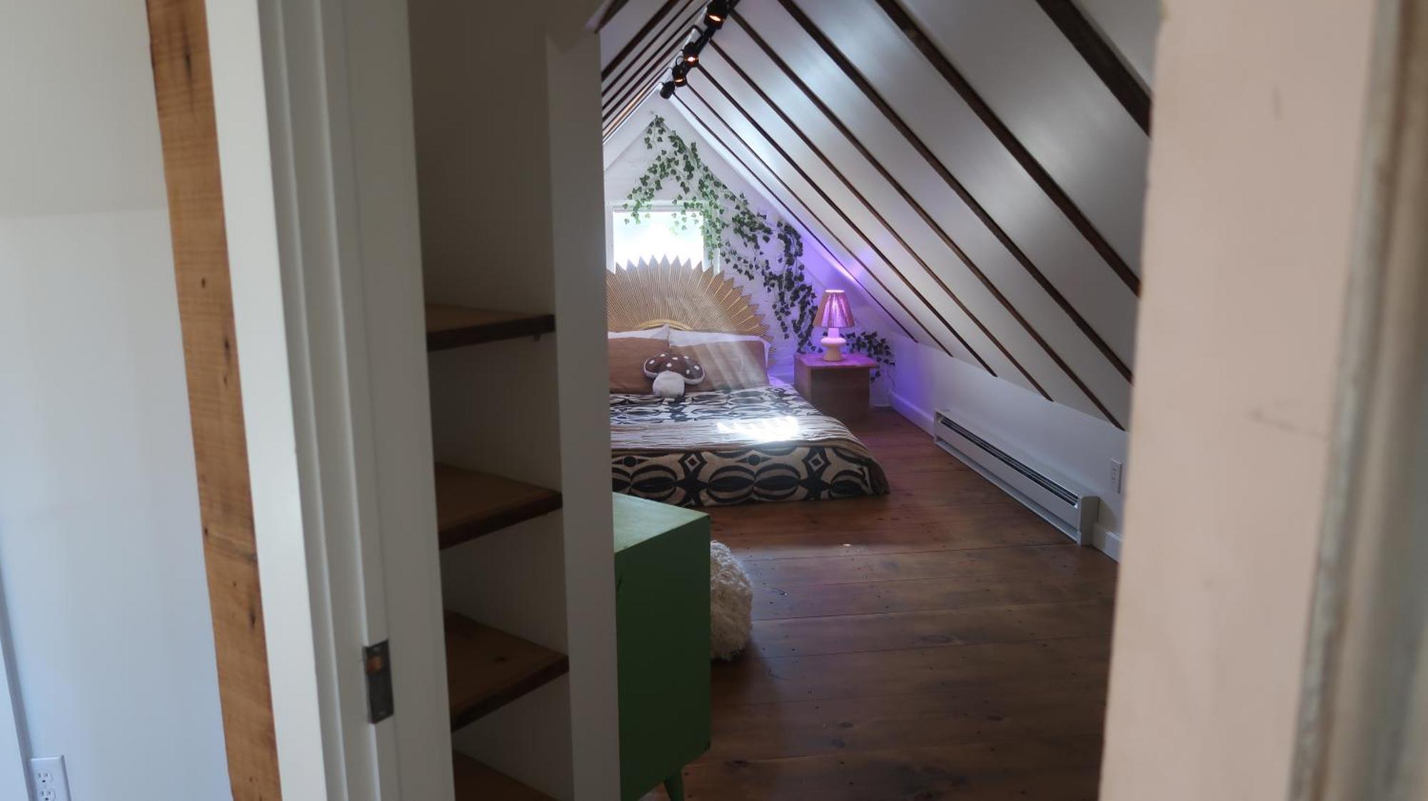 Creative Private Attic 1Br Suite Honey Brook Экстерьер фото